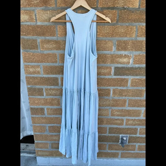 Sundry Women's Sleeveless Tiered Maxi Dress medium - Picture 10 of 11